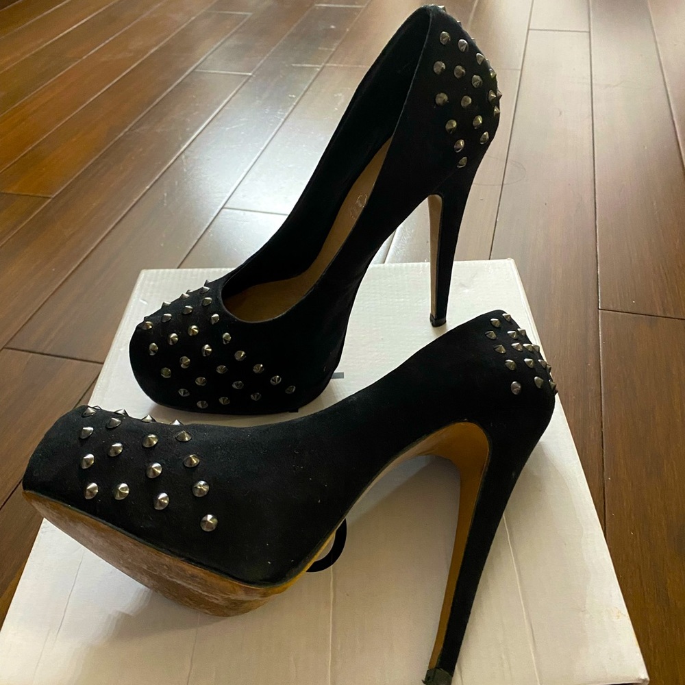 Aldo platform stiletto pumps